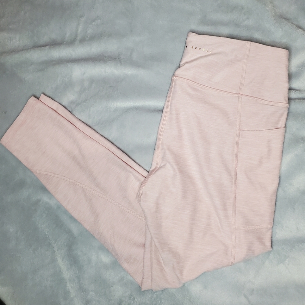 Victoria's Secret baby pink 7/8 leggings